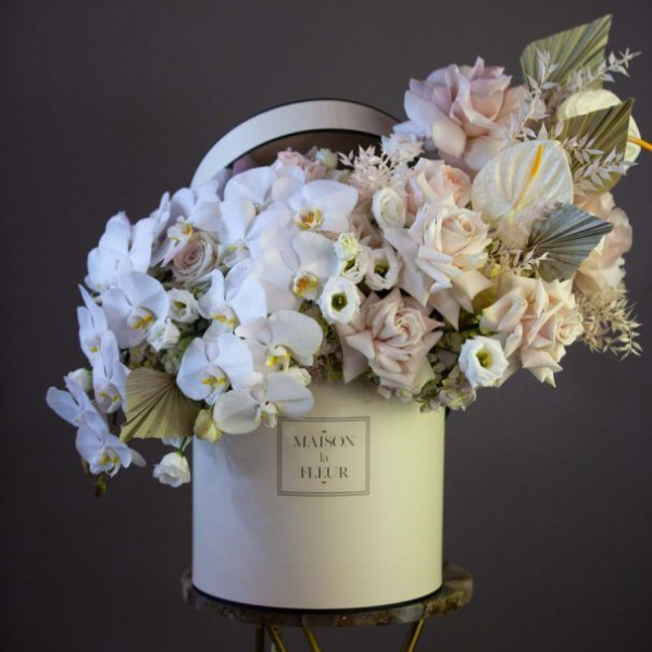 Gąbka florystyczna sucha i mokra: zastosowanie, właściwości, techniki