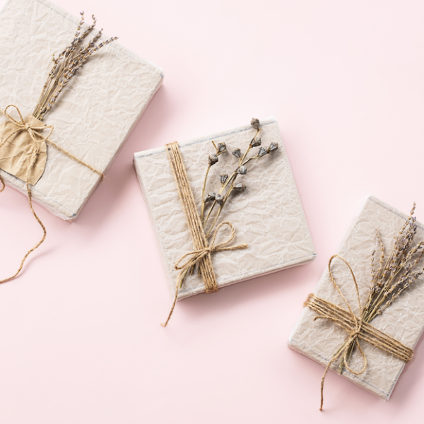 Prezenty dla klientów: Jak zaskoczyć go wyjątkowym upominkiem?